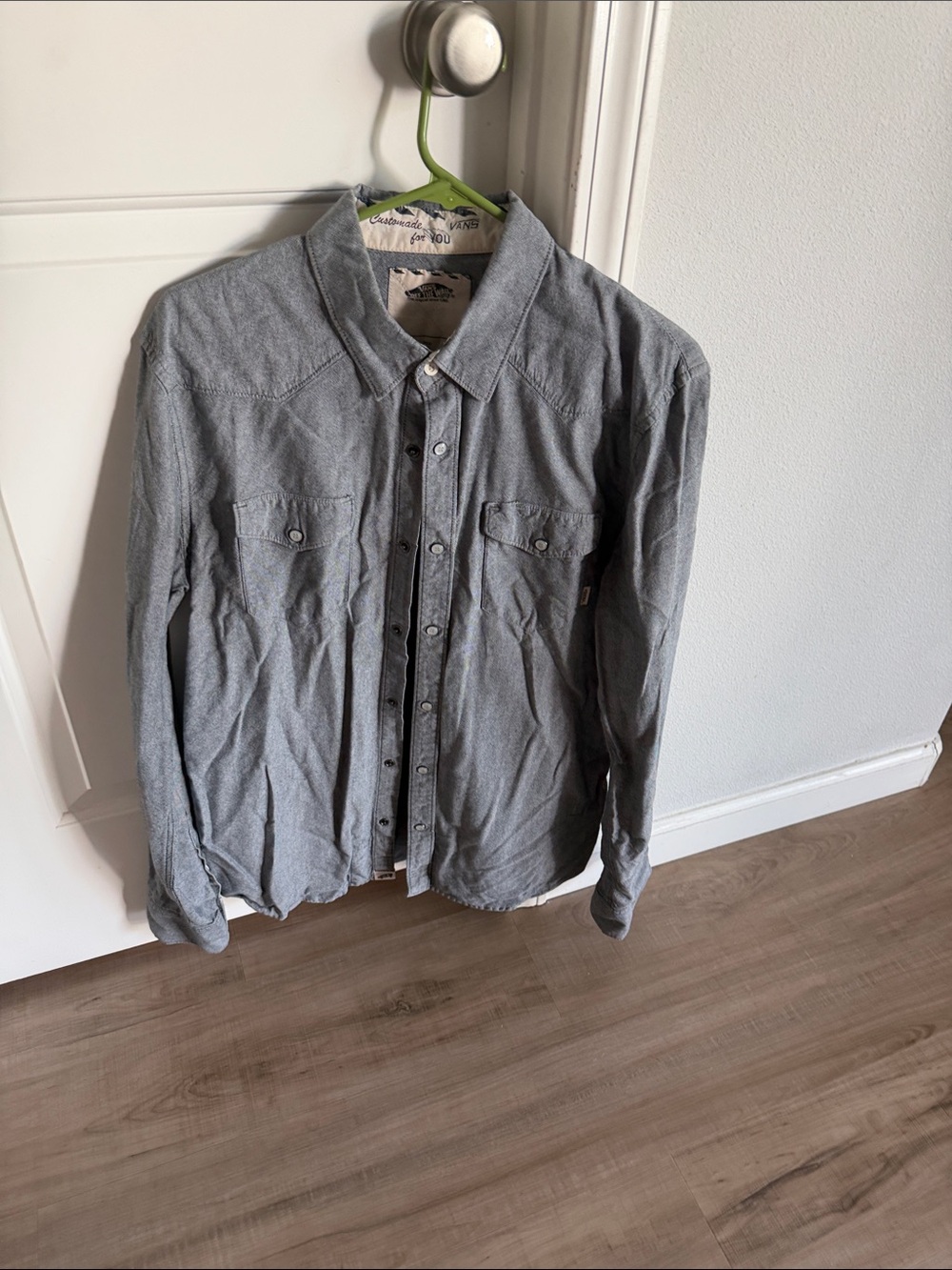 Vans Men's Gray Button-Up Long-Sleeve Shirt
